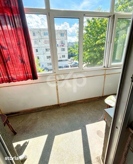 Apartament cu 2 camere semidecomandat în Prundu
