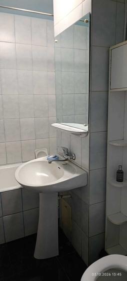 Apartament cu 2 camere decomandat în Pandurilor