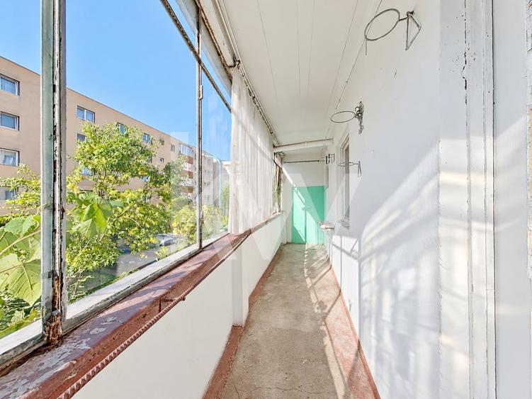 Apartament cu 3 camere decomandat în 13 Decembrie