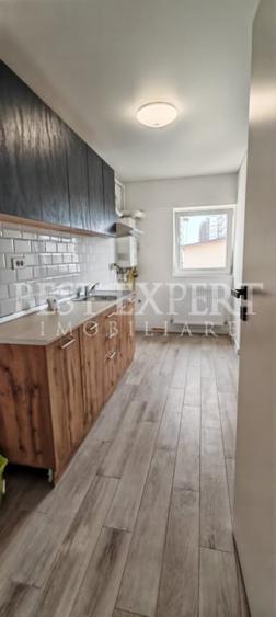 Apartament cu 2 camere decomandat în Theodor Pallady