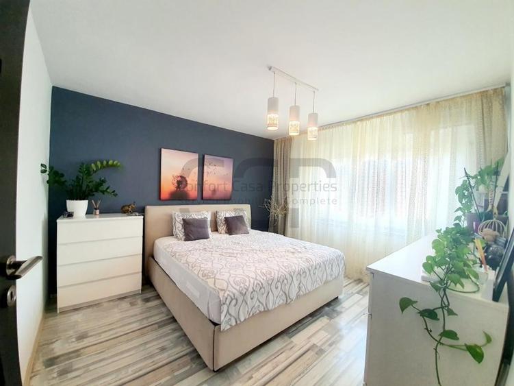 Apartament cu 3 camere decomandat în Vitan