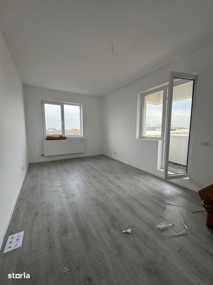 Apartament cu 2 camere decomandat în Militari