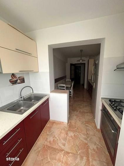 Apartament cu 2 camere decomandat în Central