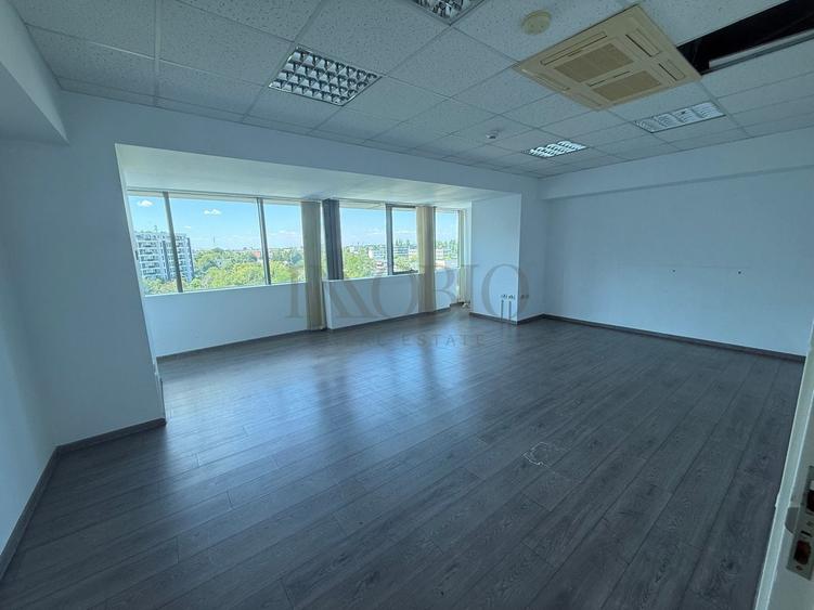 Birou, de 310 mp, în Băneasa