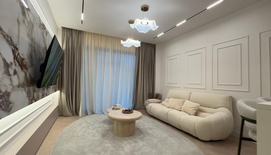 Apartament cu 3 camere decomandat în Aviației