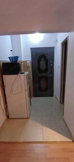 Garsonieră semidecomandată în UMT