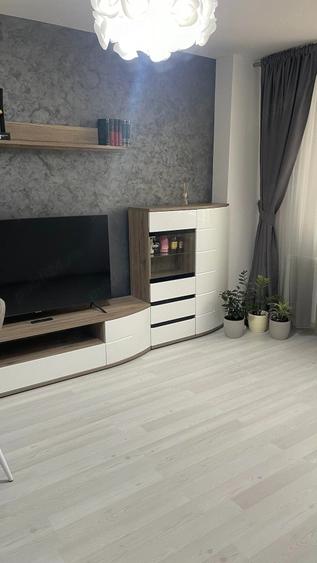 Apartament cu 2 camere decomandat în Lujerului