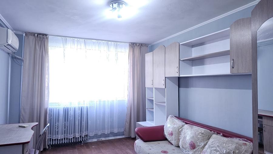 TIGLINA 1 ,  GARSONIERA,   A-URI, 24 mp, SEMIMOBILATA, PRET 29.000 EURO - 2