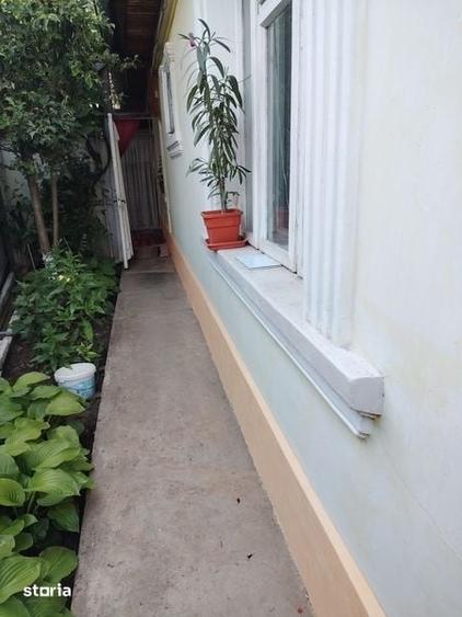Casă cu 4 camere cu Teren 80 Mp în Central