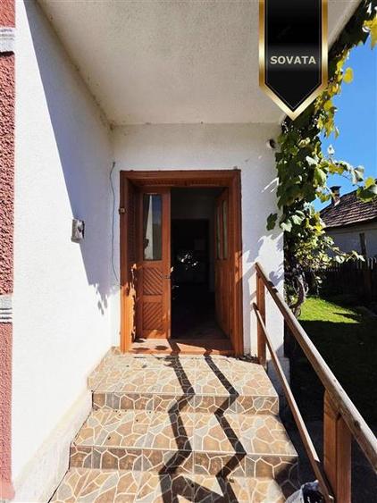 Duplex cu 3 camere cu Canalizare în Central
