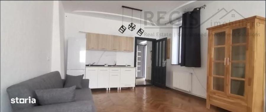 Casă cu 4 camere cu Teren 300 Mp în Centrul Istoric
