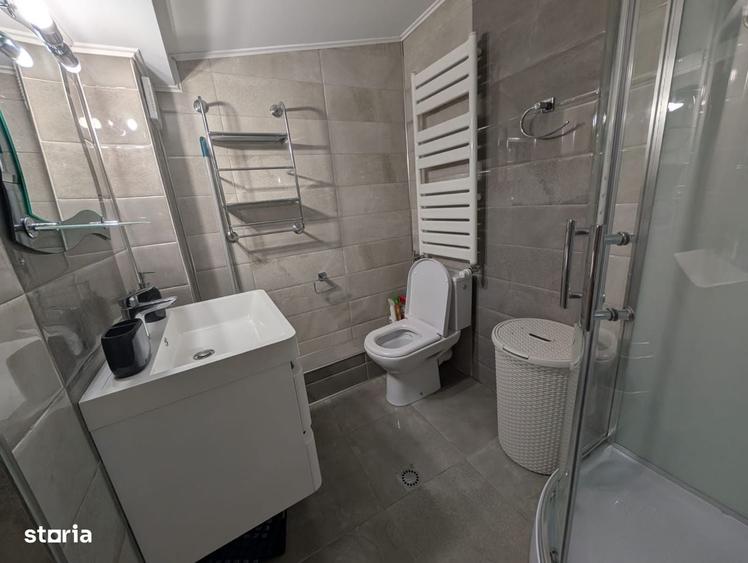 Apartament cu 2 camere în Victoriei