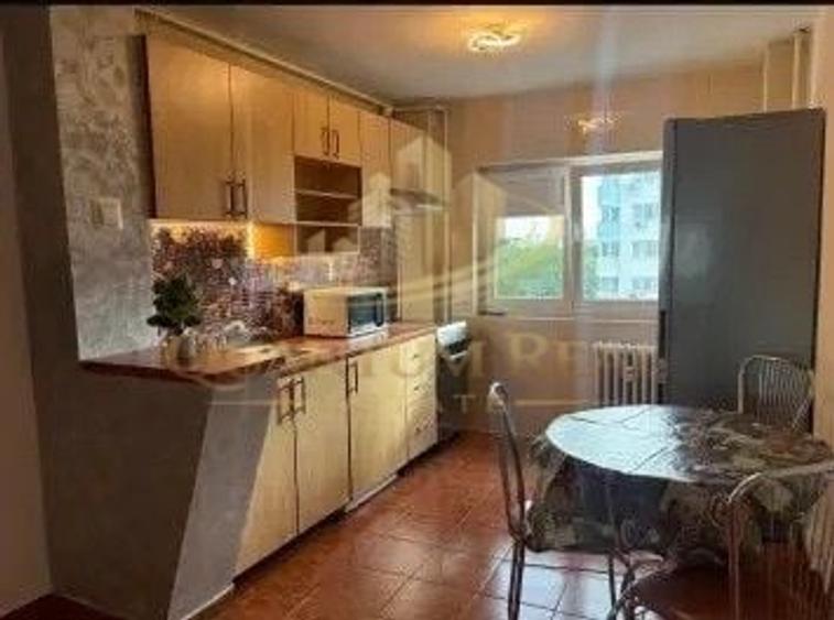 Apartament cu 2 camere semidecomandat, mobilat în Berceni