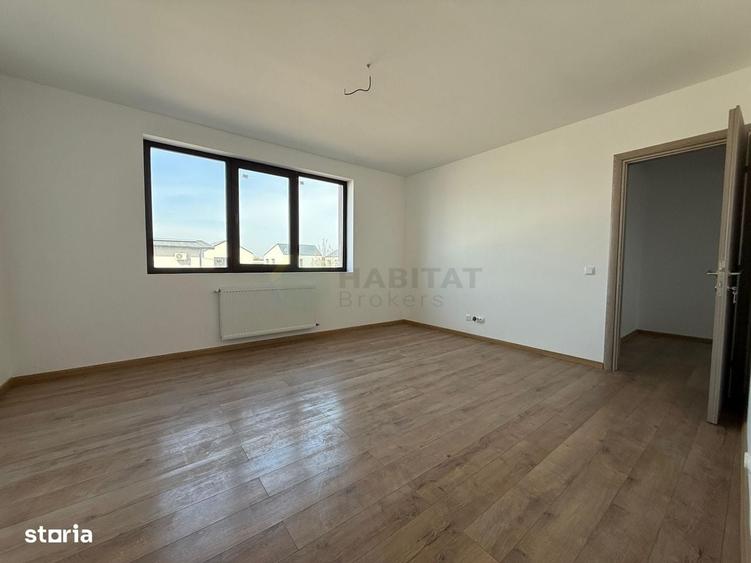 Casă cu 4 camere în Băneasa