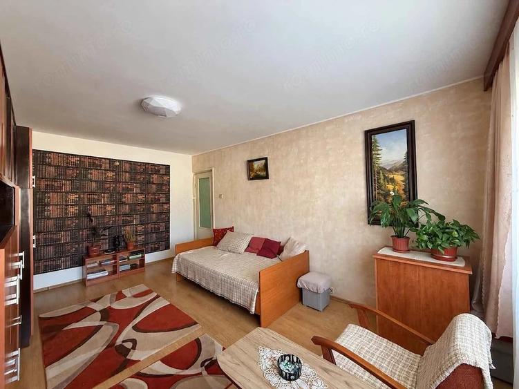 Apartament cu 2 camere decomandat în Nufărul