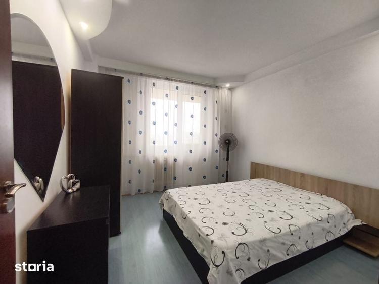 Apartament cu 3 camere în Drumul Taberei