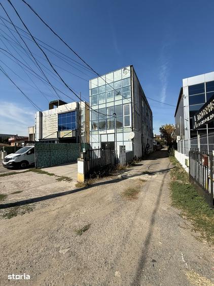 Spațiu comercial, de 330 mp, în Central