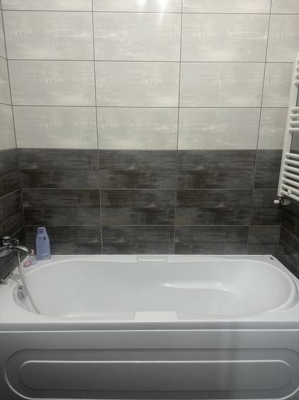 Apartament cu 2 camere în Apărătorii Patriei