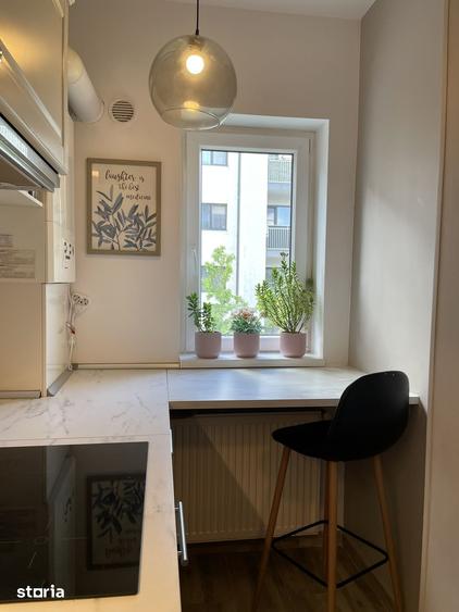 Apartament cu 3 camere semidecomandat în Theodor Pallady