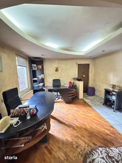 CASA Ultracentrala PIATA ROMANA Teren 300mp INVESTITIE CU POTENTI - 1