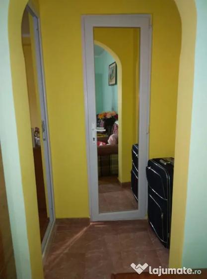 Apartament cu 2 camere semidecomandat în Apollo