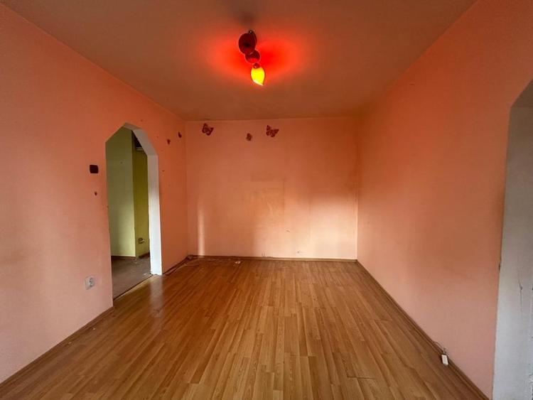 Apartament cu 3 camere semidecomandat în Mănăștur