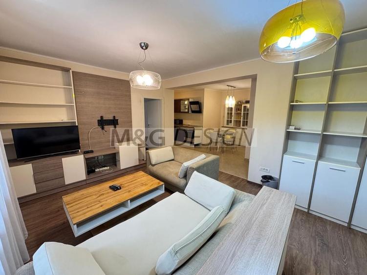 Apartament cu 3 camere în Complex Studențesc