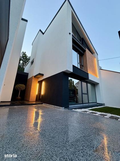 Casă cu 4 camere cu Teren 180 Mp în Mănăștur