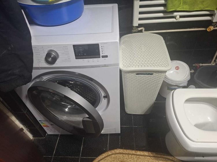 Apartament cu 2 camere decomandat în Exterior Vest
