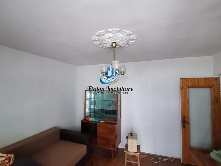 Apartament cu 2 camere decomandat în Precista