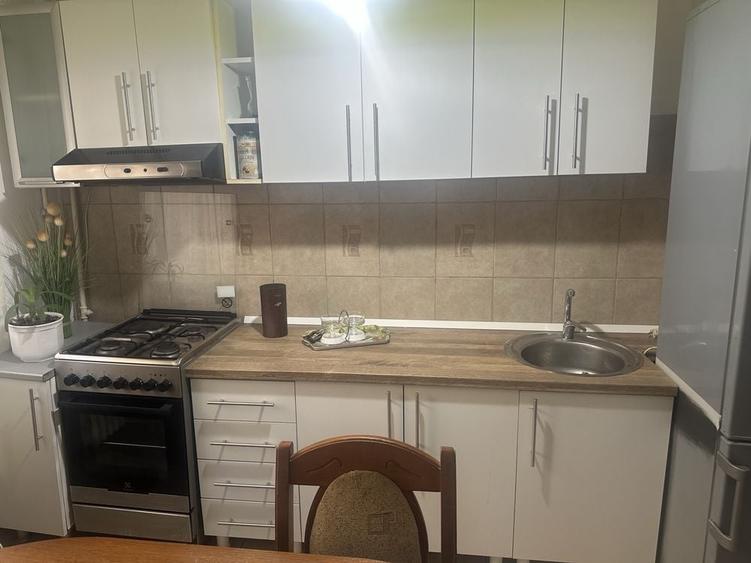 Apartament cu 2 camere decomandat în Cetate