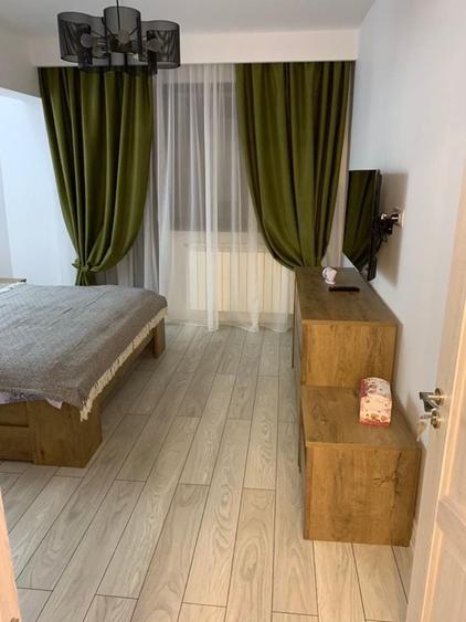 Apartament cu 2 camere decomandat în Faleză