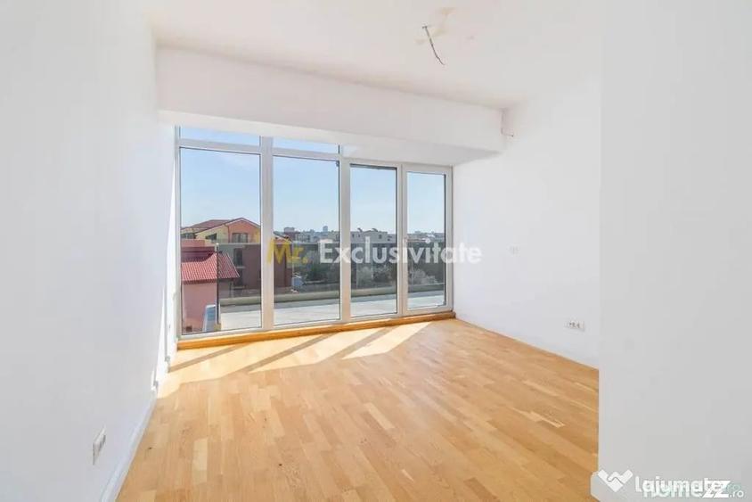 Apartament cu 4 camere decomandat în Sisești