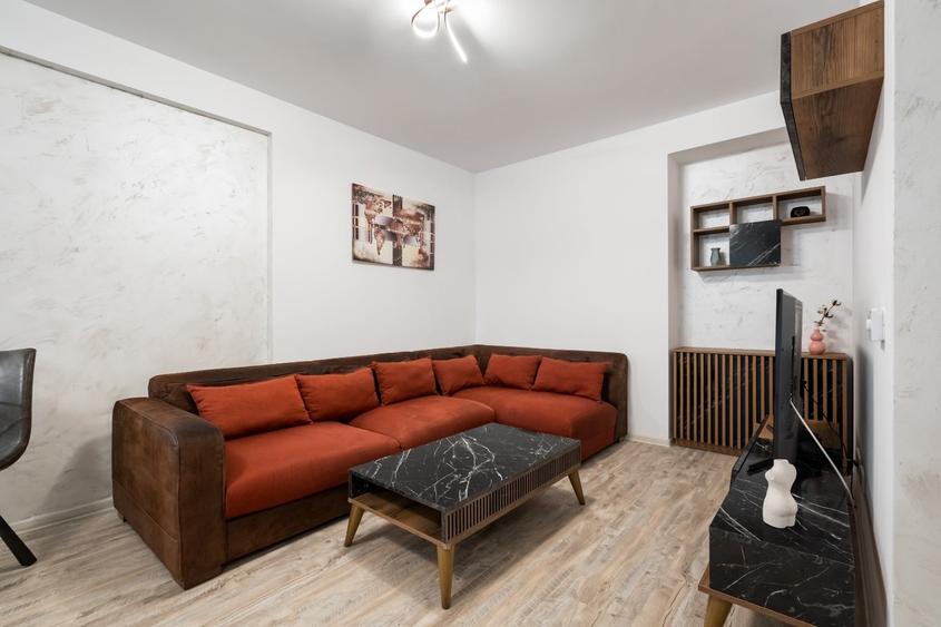 Apartament cu 2 camere semidecomandat în Nerva Traian