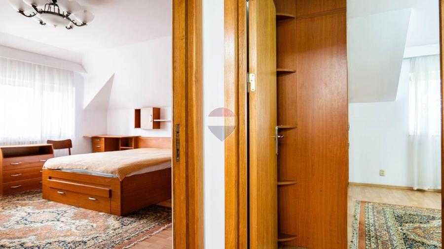 Casă individuală cu 3 camere cu Teren 350 Mp în Periferie