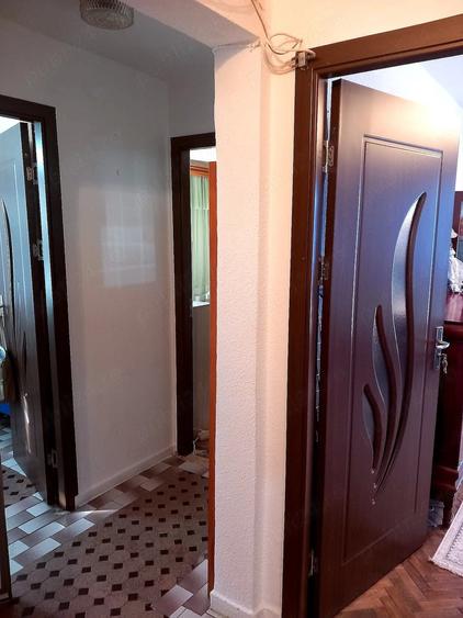 Apartament cu 2 camere decomandat în Exterior Vest