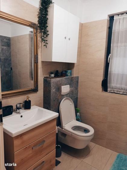 Apartament cu 2 camere decomandat în Negru Vodă