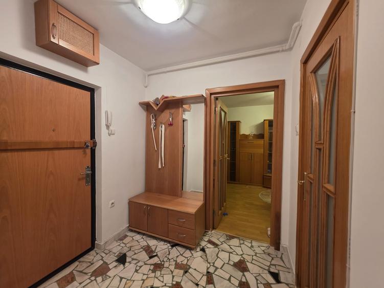Drumul Taberei, 3 camere, decomandat, 2 min parc, 5 min metrou, etaj 1 - 17