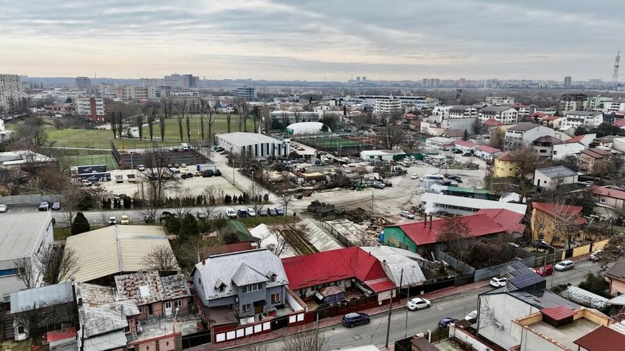 Teren Construcții intravilan de 200 mp, în Vitan