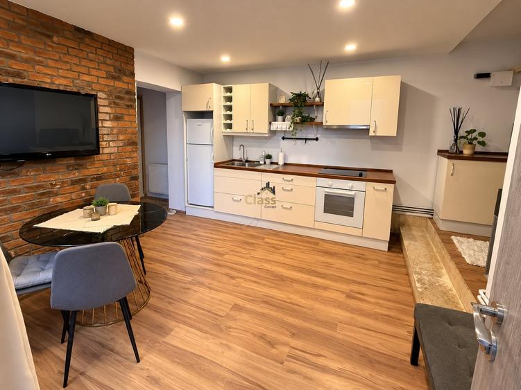 Apartament cu 2 camere semidecomandat, mobilat în Gheorgheni