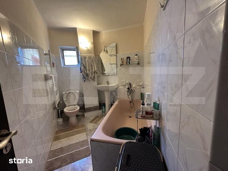 Apartament cu 3 camere decomandat în 9 Mai