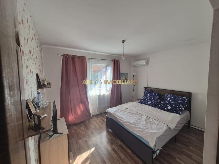Casă individuală cu 3 camere cu Canalizare în Sud