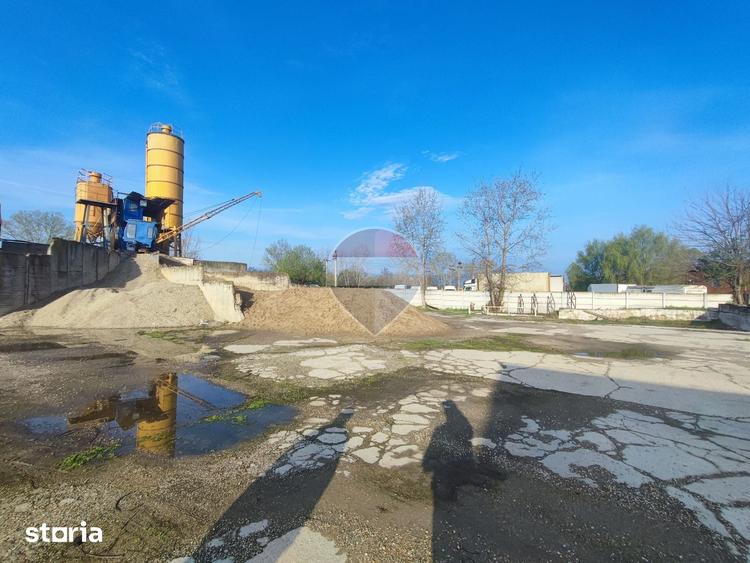 De inchiriat spa?iu industrial, teren 3.178 mp, Calea Bor?ului - 6