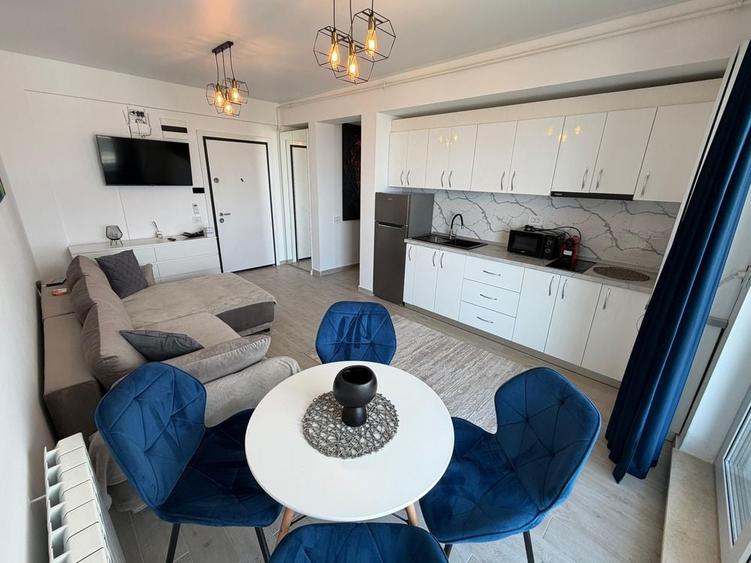 Apartament cu 2 camere semidecomandat în Nord