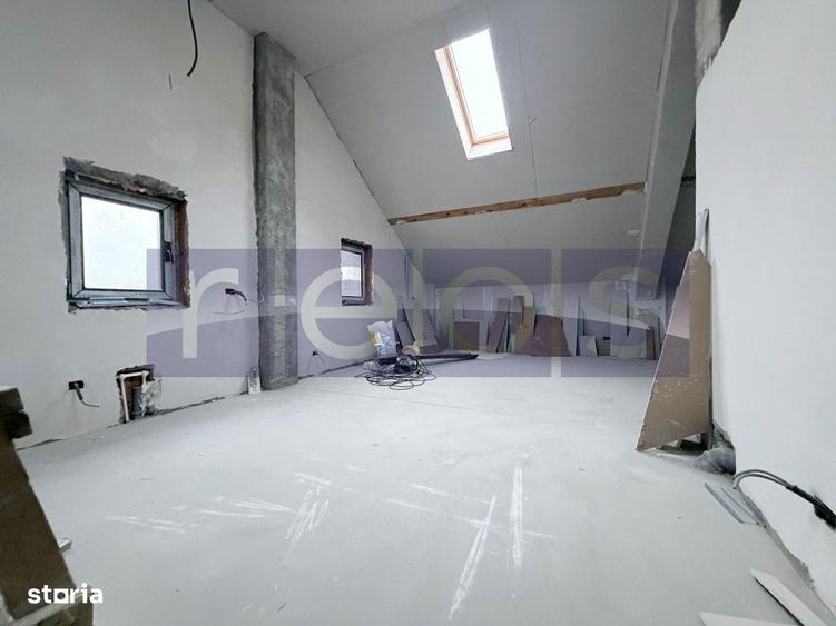 Apartament cu 4 camere în Dămăroaia