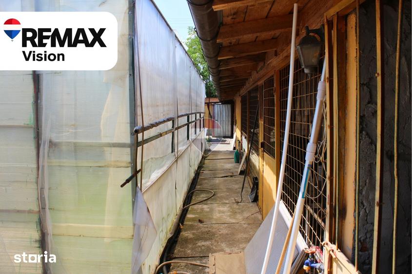 Casă cu 8 camere cu Piscina în Castranova