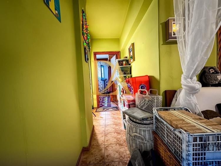 Apartament cu 3 camere decomandat în Titulescu