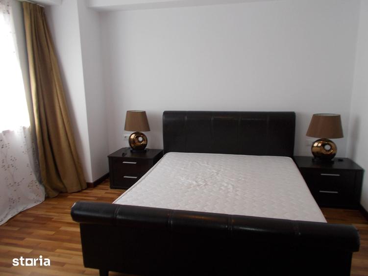 Apartament cu 3 camere decomandat în Calea Dumbrăvii