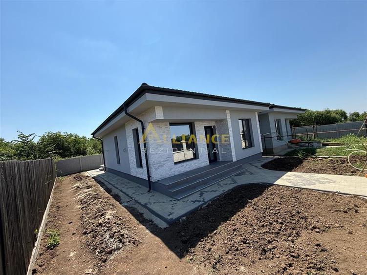 Casa individuala ||3 camere 1 baie || 250 mp teren || - 2