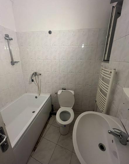 Apartament cu 4 camere în Cișmigiu